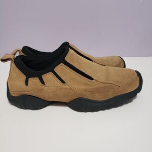 Mootsie Tootsie Brown Suede Slip On Women's Shoe Sz 9M
